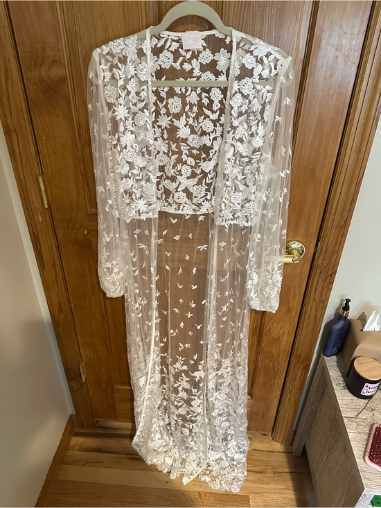 Le Rose Other - Le Rose White Floral Lace Sheer Duster Kimono Cover-Up